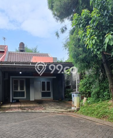 Jual Rumah Eksklusif 2 KT di Raffles Hills, Jakarta Timur Jual Rumah Eksklusif 2 KT di Raffles Hills, Jakarta Timur