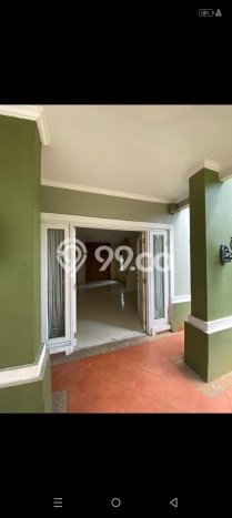 Dijual Rumah Mewah Megah Dengan View Eksklusif di Raffles Hills, Jakarta Timur Dijual Rumah Mewah Megah Dengan View Eksklusif di Raffles Hills, Jakarta Timur
