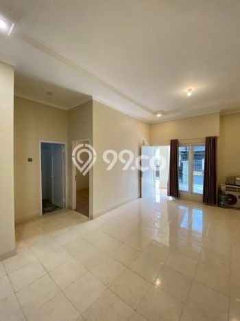 Jarang Ada! Rumah Sewa 4 Kamar Nyaman Siap Huni Citra Grand Jarang Ada! Rumah Sewa 4 Kamar Nyaman Siap Huni Citra Grand