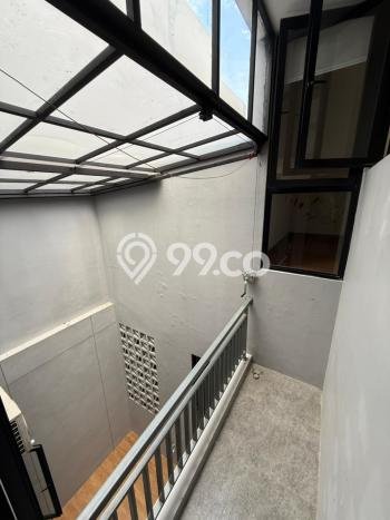 Rumah Minimalis 3 Kamar LT 72m2 di Kota Wisata Rumah Minimalis 3 Kamar LT 72m2 di Kota Wisata