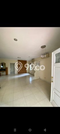 Rumah Luxury Modern Tanpa Renovasi di Raffles Hills Jakarta Timur Rumah Luxury Modern Tanpa Renovasi di Raffles Hills Jakarta Timur