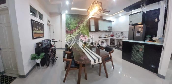 Rumah sewa siap huni 4 KT di Citra Grand, Jakarta Timur Rumah sewa siap huni 4 KT di Citra Grand, Jakarta Timur