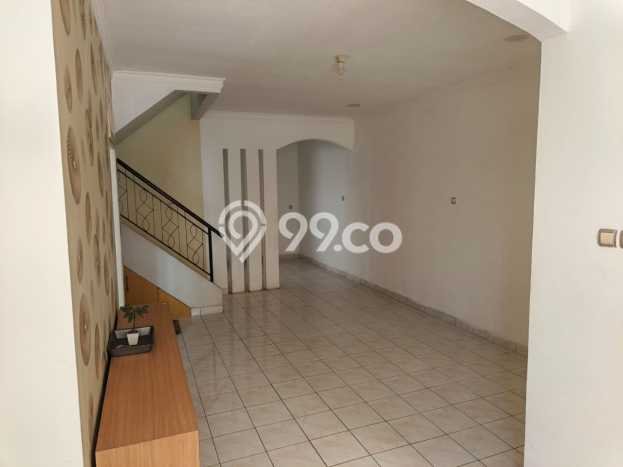 Jual Rumah Eksklusif 4 KT di Legenda Wisata, Jakarta Timur Jual Rumah Eksklusif 4 KT di Legenda Wisata, Jakarta Timur