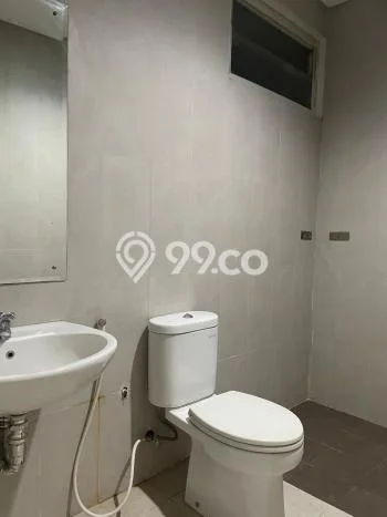Disewakan! Rumah 3 Kamar Tidur &
2 Kamar Mandi di Citra Grand, Jakarta Timur Disewakan! Rumah 3 Kamar Tidur &
2 Kamar Mandi di Citra Grand, Jakarta Timur