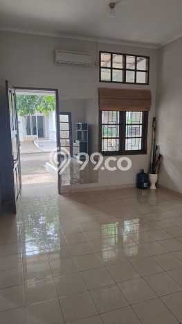 Rumah sewa siap huni 2 KT di Kota Wisata, Bogor Rumah sewa siap huni 2 KT di Kota Wisata, Bogor