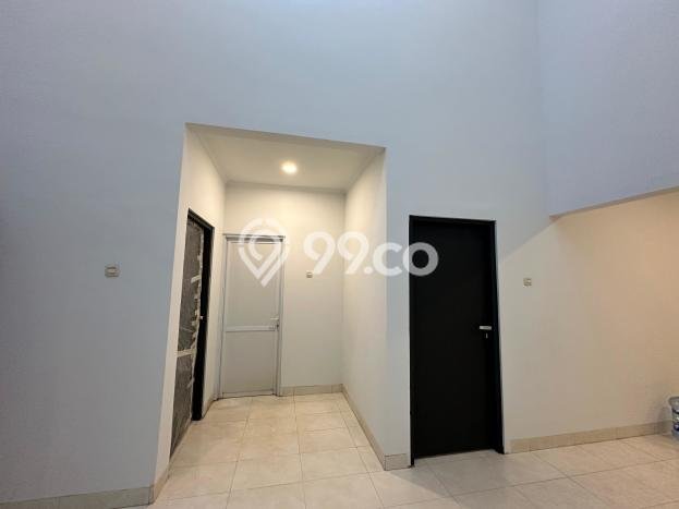 Dijual Rumah Eksklusif 2 KT di Raffles Hills, Jakarta Timur Dijual Rumah Eksklusif 2 KT di Raffles Hills, Jakarta Timur
