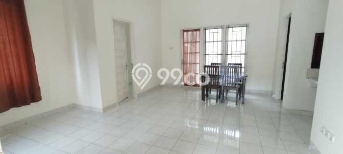 Rumah Sewa Jakarta Timur LT 165m2 LB 115m2 Kawasan Kota Wisata Rumah Sewa Jakarta Timur LT 165m2 LB 115m2 Kawasan Kota Wisata