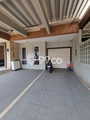 Jual Rumah Luas Megah Dengan View Eksklusif di Kota Wisata, Jakarta Timur Jual Rumah Luas Megah Dengan View Eksklusif di Kota Wisata, Jakarta Timur