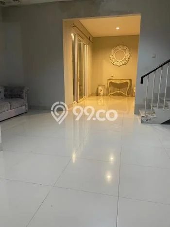 Disewakan! Rumah 3 Kamar Tidur &
2 Kamar Mandi di Citra Grand, Jakarta Timur Disewakan! Rumah 3 Kamar Tidur &
2 Kamar Mandi di Citra Grand, Jakarta Timur