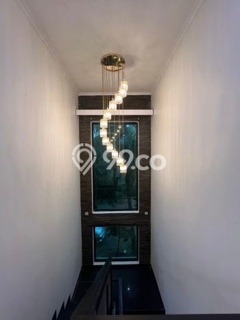 Ready to Use! Luxury House LT 197m2 Desain Modern di Harjamukti Ready to Use! Luxury House LT 197m2 Desain Modern di Harjamukti