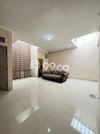Rumah Minimalis 4 KT di Kota Wisata Bogor Unfurnished Rumah Minimalis 4 KT di Kota Wisata Bogor Unfurnished