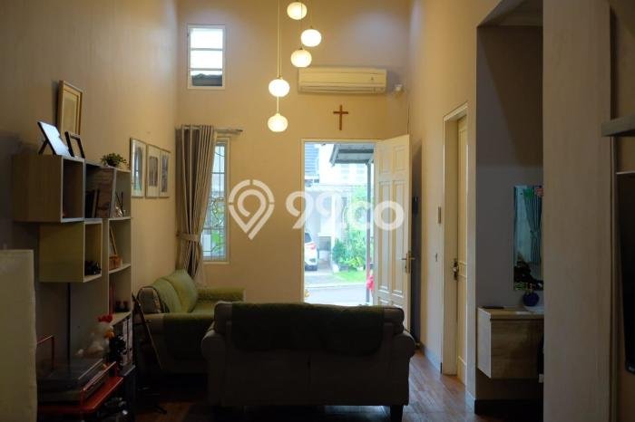 Rumah Modern 3 KT di Legenda Wisata Jakarta Timur Full Furnished Rumah Modern 3 KT di Legenda Wisata Jakarta Timur Full Furnished