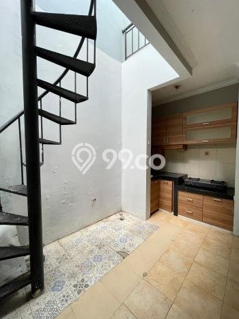 Dijual Rumah Modern 2 KT di Raffles Hills, Jakarta Timur Dijual Rumah Modern 2 KT di Raffles Hills, Jakarta Timur