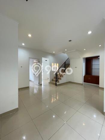 Dijual Hunian Rumah Nyaman 4 Kamar di Kota Wisata, Bogor Dijual Hunian Rumah Nyaman 4 Kamar di Kota Wisata, Bogor