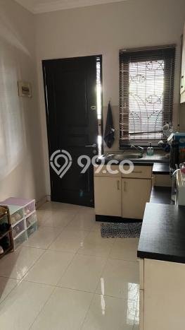 Dijual Hunian Rumah Terawat 3 Kamar di Raffles Hills, Jakarta Timur Dijual Hunian Rumah Terawat 3 Kamar di Raffles Hills, Jakarta Timur