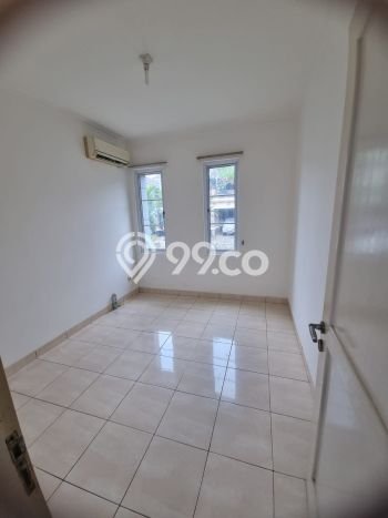Rumah sewa siap huni 3 KT di Kota Wisata, Bogor Rumah sewa siap huni 3 KT di Kota Wisata, Bogor