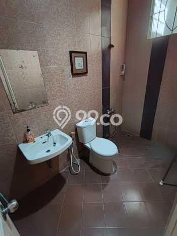 Dijual Hunian Rumah Terawat 3 KT di Legenda Wisata, Jakarta Timur Dijual Hunian Rumah Terawat 3 KT di Legenda Wisata, Jakarta Timur