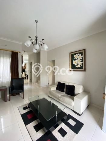 Rumah Elit LB 290m2 Siap Huni Desain Elegan di Kota Wisata, Bogor Rumah Elit LB 290m2 Siap Huni Desain Elegan di Kota Wisata, Bogor