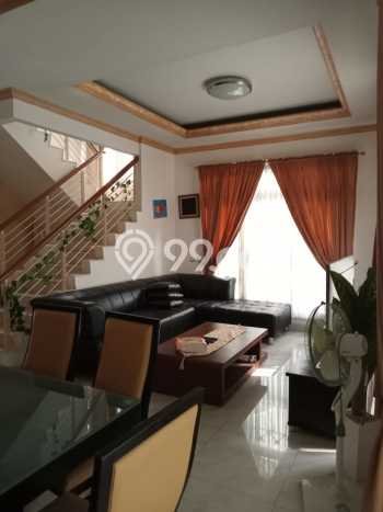 Hunian Elit LB 225m2 Siap Huni Desain Elegan di Legenda Wisata, Jakarta Timur Hunian Elit LB 225m2 Siap Huni Desain Elegan di Legenda Wisata, Jakarta Timur