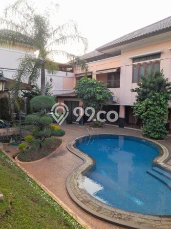 Rumah Mewah LB 600m2 Siap Huni Desain Elegan di Raffles Hills, Jakarta Timur Rumah Mewah LB 600m2 Siap Huni Desain Elegan di Raffles Hills, Jakarta Timur
