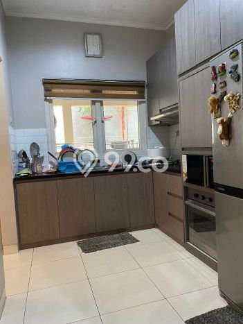 Dijual Rumah Luas Elegan Dengan View Eksklusif di Kota Wisata, Jakarta Timur Dijual Rumah Luas Elegan Dengan View Eksklusif di Kota Wisata, Jakarta Timur