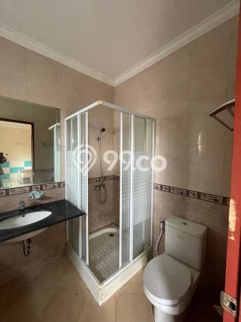 Dijual Rumah Modern 2 KT di Raffles Hills, Jakarta Timur Dijual Rumah Modern 2 KT di Raffles Hills, Jakarta Timur