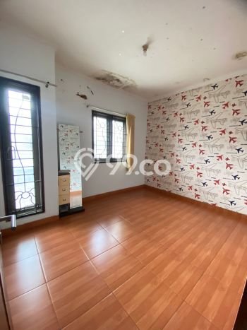 Jarang Ada! Rumah Kontrakan 3 Kamar Bagus Siap Huni Raffles Hills Jarang Ada! Rumah Kontrakan 3 Kamar Bagus Siap Huni Raffles Hills