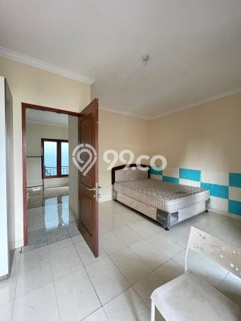 Dijual Rumah Modern 2 KT di Raffles Hills, Jakarta Timur Dijual Rumah Modern 2 KT di Raffles Hills, Jakarta Timur