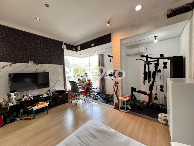 For Sale! Premium House LT 136m2 Desain Elegan di Citra Grand For Sale! Premium House LT 136m2 Desain Elegan di Citra Grand