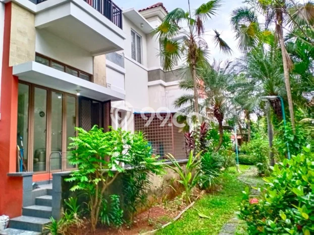 Hunian Eksklusif Dijual LT 180m2 di Kelapa Gading, Jakarta Utara Hunian Eksklusif Dijual LT 180m2 di Kelapa Gading, Jakarta Utara