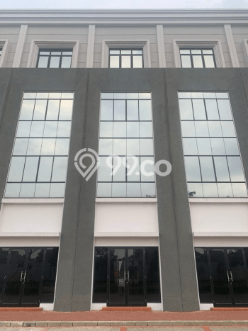 Ruko Dijual Lokasi Emas di Kelapa Gading Luas 648m2 Ruko Dijual Lokasi Emas di Kelapa Gading Luas 648m2