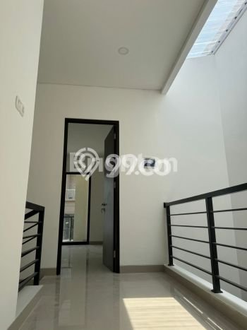 Dijual Hunian Mewah dengan Fasilitas Sekitar Lengkap di Kelapa Gading, Jakarta Utara Dijual Hunian Mewah dengan Fasilitas Sekitar Lengkap di Kelapa Gading, Jakarta Utara