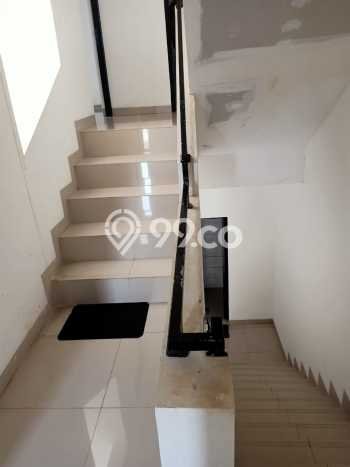 Dijual Hunian Rumah Nyaman 4 Kamar di Pondok Kelapa, Jakarta Timur Dijual Hunian Rumah Nyaman 4 Kamar di Pondok Kelapa, Jakarta Timur