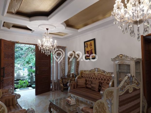 Dijual Rumah Mewah Elegan Dengan View Cantik di harapan indah, Bekasi Dijual Rumah Mewah Elegan Dengan View Cantik di harapan indah, Bekasi