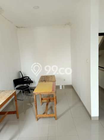 Dijual Hunian Rumah Nyaman 4 Kamar di Pondok Kelapa, Jakarta Timur Dijual Hunian Rumah Nyaman 4 Kamar di Pondok Kelapa, Jakarta Timur