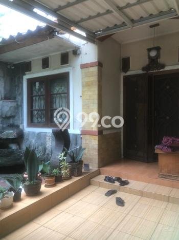 Rumah Modern Cantik 4 Kamar Bisa Langsung Pindah di Cakung Rumah Modern Cantik 4 Kamar Bisa Langsung Pindah di Cakung