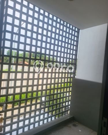 Rumah Luas Asri 3 KT Siap Pakai di Grand Wisata Bekasi Rumah Luas Asri 3 KT Siap Pakai di Grand Wisata Bekasi