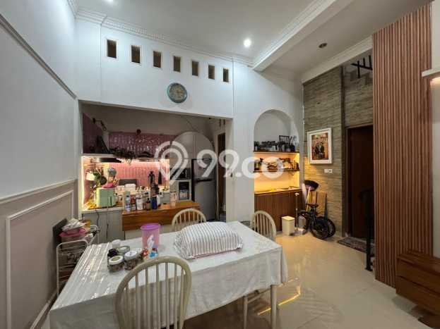 Dijual Hunian Rumah Terawat 3 KT di Condet, Jakarta Timur Dijual Hunian Rumah Terawat 3 KT di Condet, Jakarta Timur