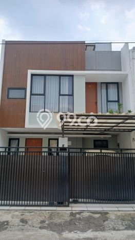 Dijual Rumah Strategis Bagus Punya 4 KT di Cakung Jakarta Timur SHM Dijual Rumah Strategis Bagus Punya 4 KT di Cakung Jakarta Timur SHM