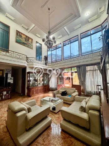 For Sale! Premium House LT 687m2 Desain Modern di Buah Batu For Sale! Premium House LT 687m2 Desain Modern di Buah Batu