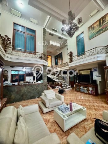 For Sale! Premium House LT 687m2 Desain Modern di Buah Batu For Sale! Premium House LT 687m2 Desain Modern di Buah Batu