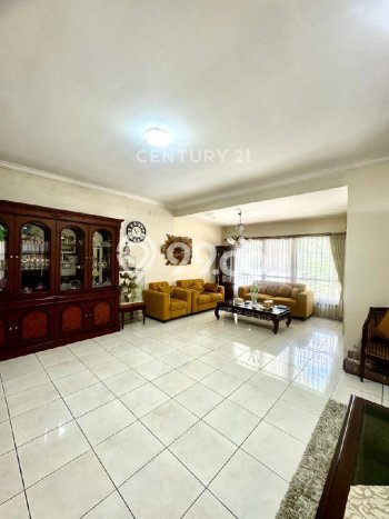 Rumah Luxury Modern Siap Huni di Supratman Bandung Rumah Luxury Modern Siap Huni di Supratman Bandung