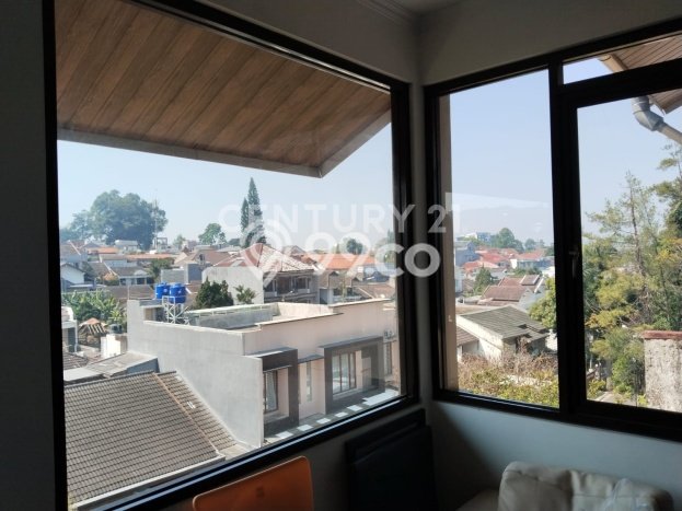 Rumah Luxury Modern Siap Huni di Pasteur Bandung Rumah Luxury Modern Siap Huni di Pasteur Bandung