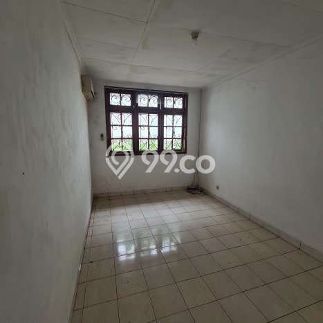 Dijual Tanah di Jakarta Selatan, Luas 184m2 SHM Dijual Tanah di Jakarta Selatan, Luas 184m2 SHM