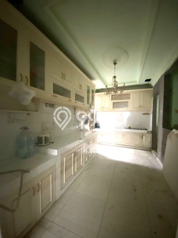 Rumah 5 KT 6 KM Lokasi Strategis di Pondok Indah, Jakarta Selatan Rumah 5 KT 6 KM Lokasi Strategis di Pondok Indah, Jakarta Selatan
