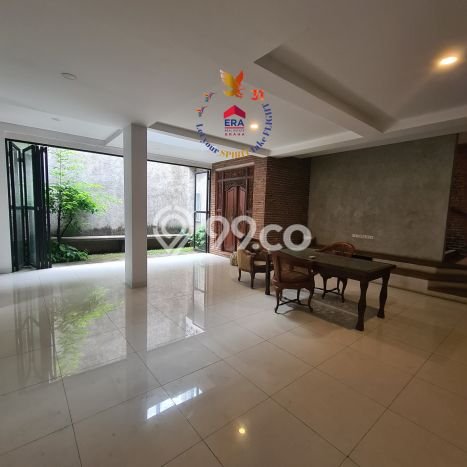 Rumah Elit LB 250m2 Siap Pakai Desain Elegan di Lebak Bulus, Jakarta Selatan Rumah Elit LB 250m2 Siap Pakai Desain Elegan di Lebak Bulus, Jakarta Selatan