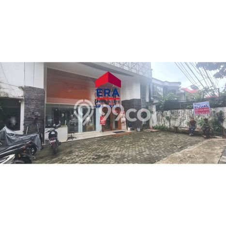 Unit Komersial Dijual di Kebayoran Baru Jakarta Selatan 261m2 Unit Komersial Dijual di Kebayoran Baru Jakarta Selatan 261m2