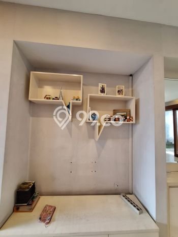 Rumah Elit Modern Tanpa Renovasi di Pondok Indah Jakarta Selatan Rumah Elit Modern Tanpa Renovasi di Pondok Indah Jakarta Selatan