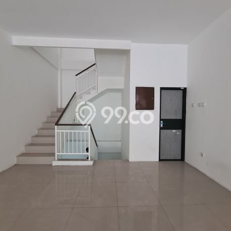 Ruko Bagus Dijual LB 81m2 Lokasi Strategis Jakarta Selatan Area Cocok untuk Berbisnis Ruko Bagus Dijual LB 81m2 Lokasi Strategis Jakarta Selatan Area Cocok untuk Berbisnis