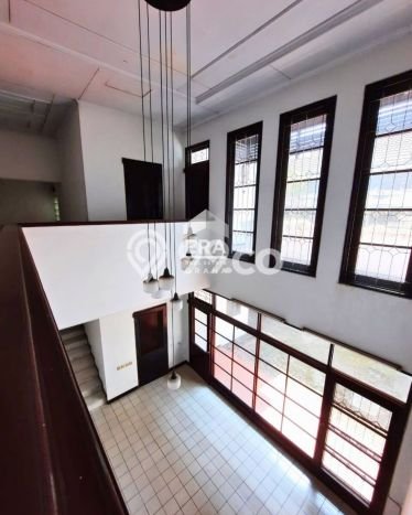 Rumah Eksklusif Best Area di Jakarta Selatan, DKI Jakarta Rumah Eksklusif Best Area di Jakarta Selatan, DKI Jakarta